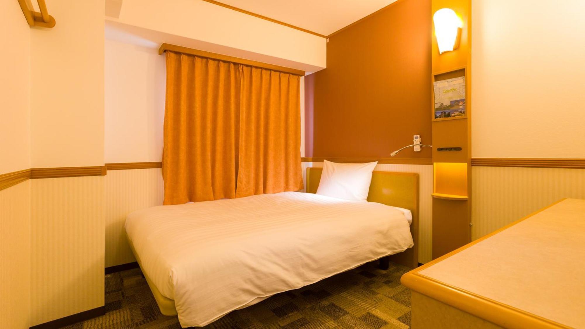 Toyoko Inn Tokyo Shinagawa-Eki Takanawa-Guchi Room photo